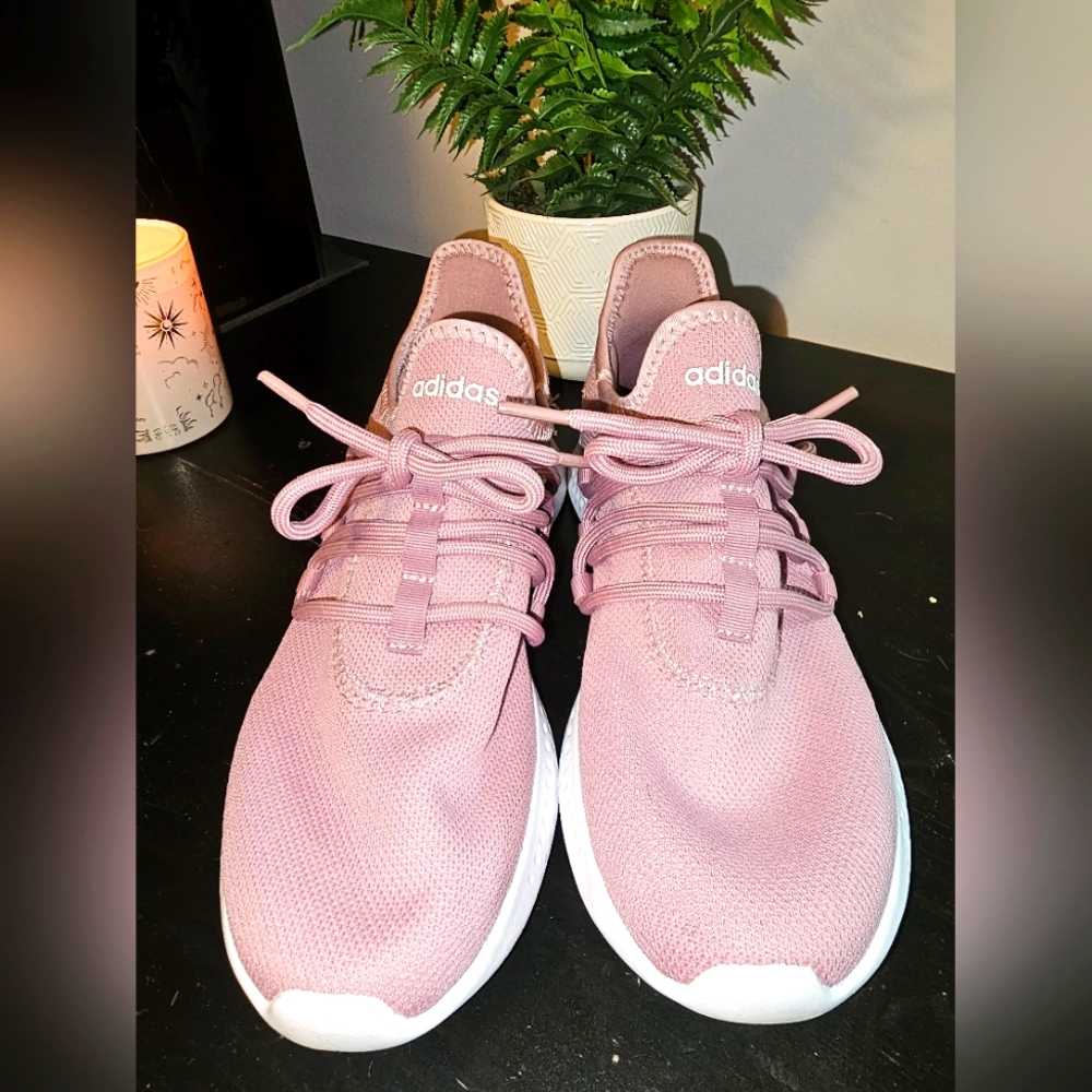 Mauve Nike Trainers
